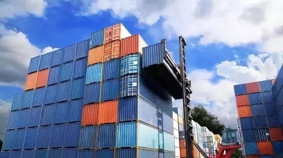 Экспедитор грузового контейнера препровождая Малайзию к США Лонг-Бич Нью-Йорку